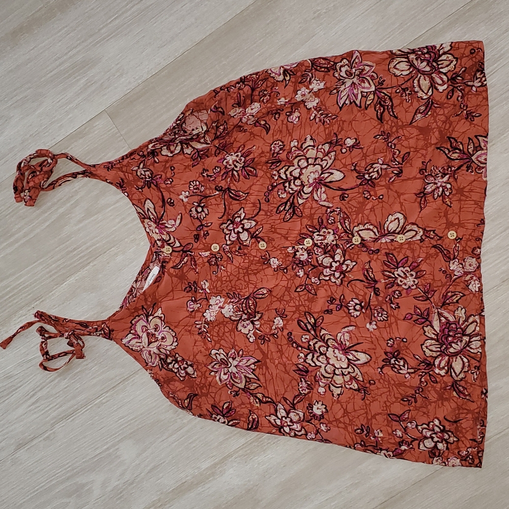 Maurices floral tank